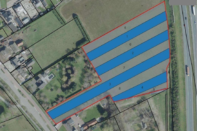 luchtfoto opgravingen aan de zuidkant woningbouwplan Zwarte Molen te Nistelrode